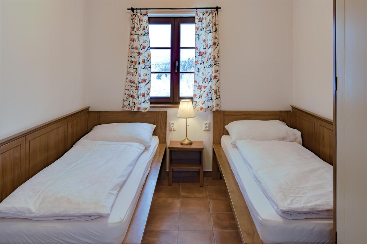 Guest house Dvur Liskovy Vrch Strazny