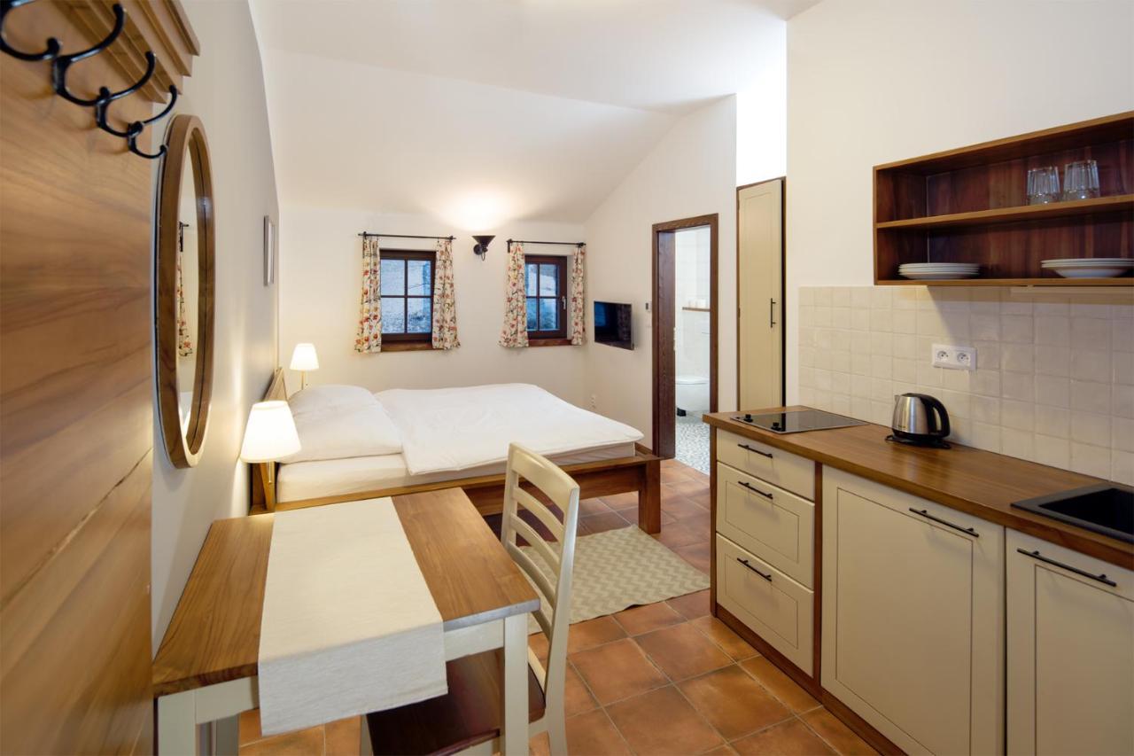 Guest house Dvur Liskovy Vrch Strazny